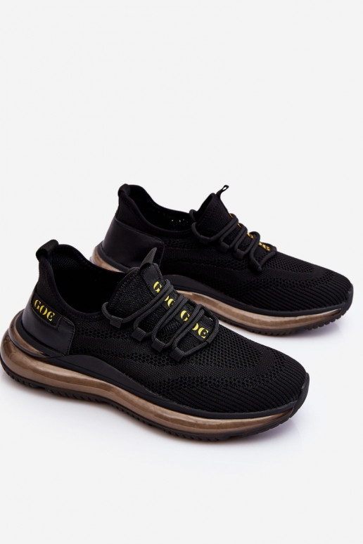 Un modelo convincente Tiene quesculino zapatillas GOE LL1N4024 de color negro