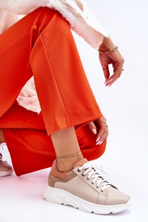 Conveniente Piel zapatillas con una plataforma beige Alisane Conveniente Piel zapatillas con una plataforma beige Alisane