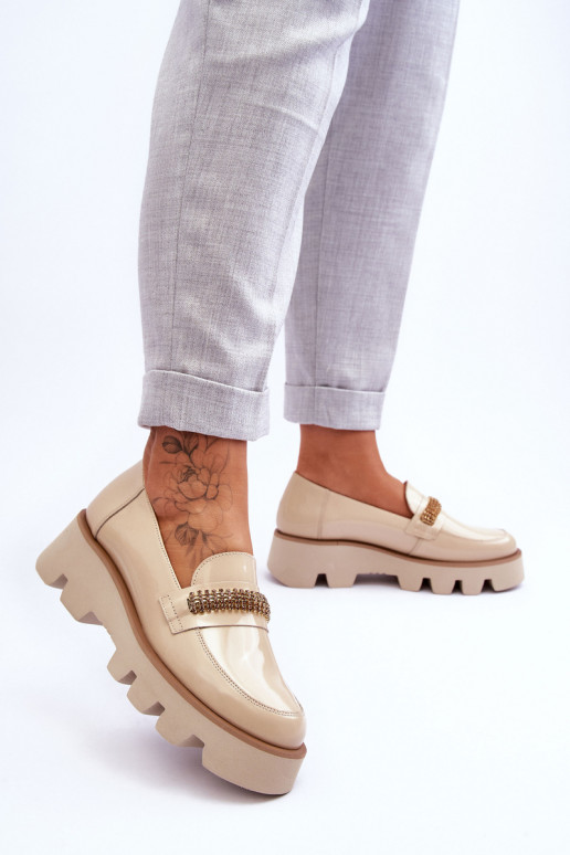 De moda Mocasines con una plataforma con adornos Laura Messi 2600 beige De moda Mocasines con una plataforma con adornos Laura Messi 2600 beige