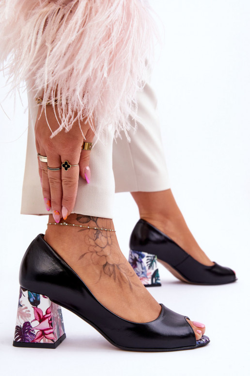 Piel Zapatos con tacones decorados LeAski Shoes 2608/K de color negro