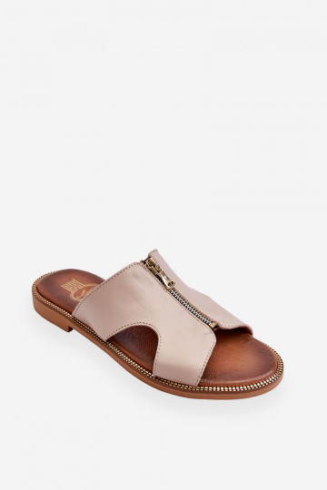 Zapatillas de mujer con cierres decorativos color arena Lemar Clarence