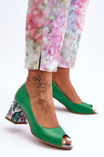 Zapatos de cuero con tacones decorados Lerskis Shoes 2608/K color verde
