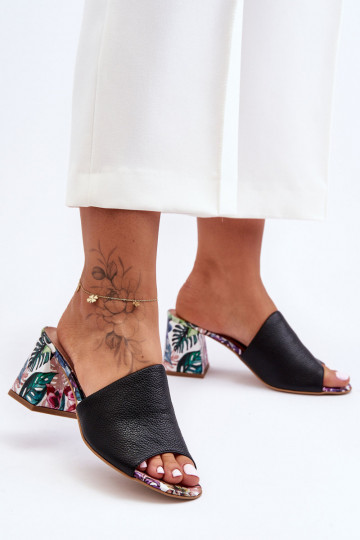 Femenino Zapatillas de cuero con tacones LeAski Shoes 3209/K de color negro