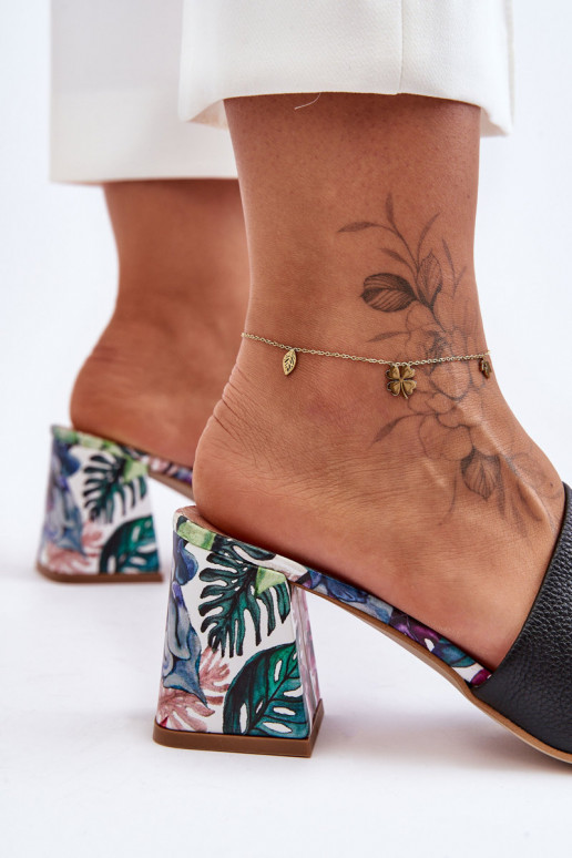 Femenino Zapatillas de cuero con tacones LeAski Shoes 3209/K de color negro Femenino Zapatillas de cuero con tacones LeAski Shoes 3209/K de color negro