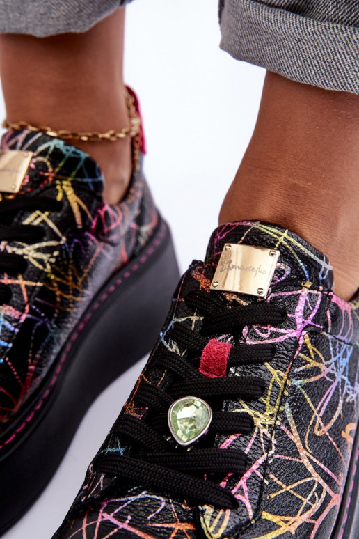 Piel zapatillas con una plataforma Tiene queciejka 06191-39 Colores diferentes Piel zapatillas con una plataforma Tiene queciejka 06191-39 Colores diferentes