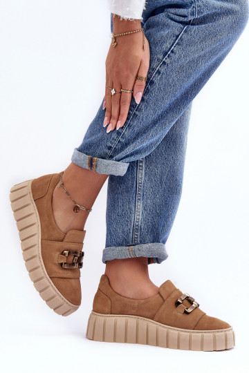 Botas de ante para mujer con plataforma y adornos color arena LeĮskis 3398