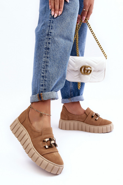 de gamuza zapatos Femenino con una plataforma con adornos beige LeAski 3398 de gamuza zapatos Femenino con una plataforma con adornos beige LeAski 3398