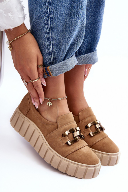 de gamuza zapatos Femenino con una plataforma con adornos beige LeAski 3398 de gamuza zapatos Femenino con una plataforma con adornos beige LeAski 3398