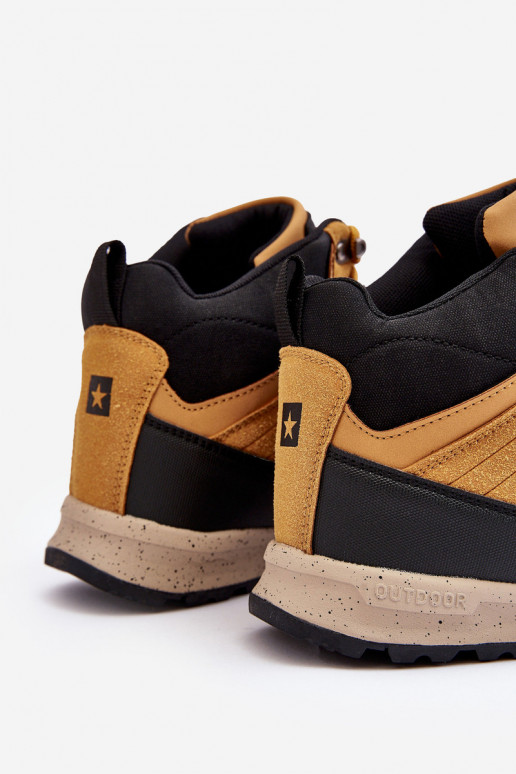 Femenino Botas de montaña con calefacción color marrón Big Star MM274479 Femenino Botas de montaña con calefacción color marrón Big Star MM274479