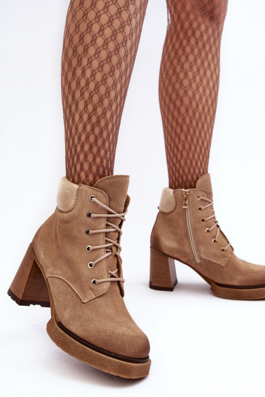 Botas de gamuza con cordones con tacones beige Lemar Flomes Botas de gamuza con cordones con tacones beige Lemar Flomes