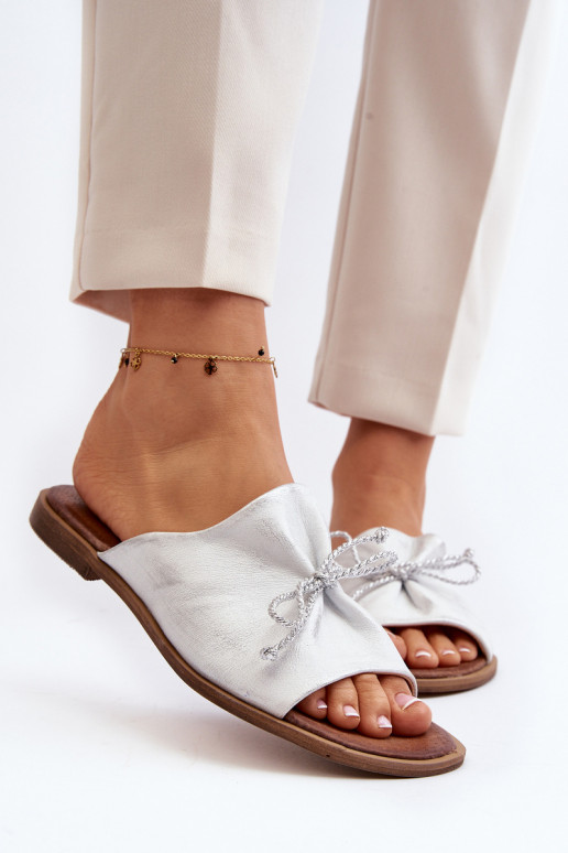 Zazoo 2659 Zapatillas de cuero Femenino color plata Zazoo 2659 Zapatillas de cuero Femenino color plata