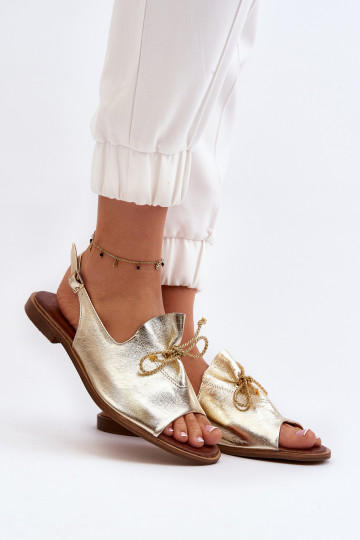 Sandalias de cuero planas color dorado 2