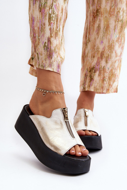 Zazoo 2916 Femenino Zapatillas con una plataforma con cremalleras color dorado Zazoo 2916 Femenino Zapatillas con una plataforma con cremalleras color dorado