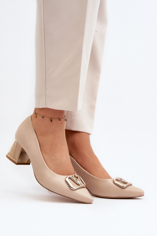 Estilo elegante Zapatos con adornos Laura Messi 2740 beige Estilo elegante Zapatos con adornos Laura Messi 2740 beige