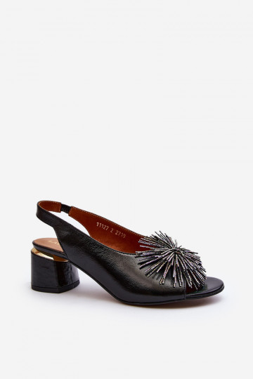 Sandalias de mujer con adornos Laura Messi 2719 color negro