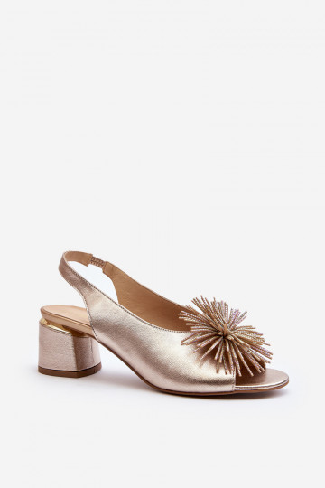 Sandalias de mujer con adornos Laura Messi 2719 color dorado
