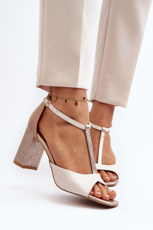 Sandalias de mujer con tacones. Laura Messi 2759 beige Sandalias de mujer con tacones. Laura Messi 2759 beige