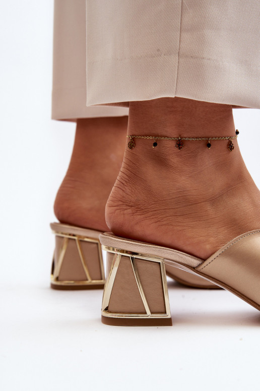 Estilo elegante zapatillas de mujer con tacones Laura Messi 2771 color dorado Estilo elegante zapatillas de mujer con tacones Laura Messi 2771 color dorado