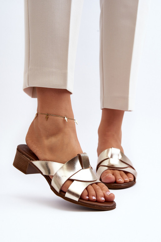 Zazoo 40236 Zapatillas de cuero Femenino En un tacón bajo color dorado Zazoo 40236 Zapatillas de cuero Femenino En un tacón bajo color dorado