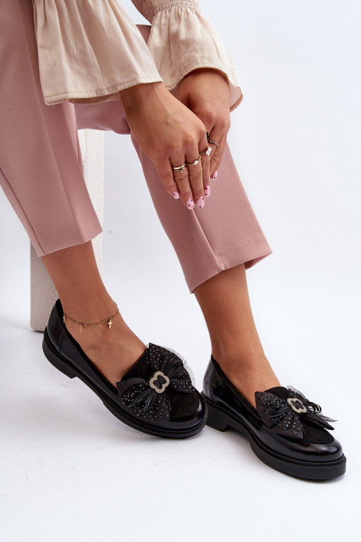 Femenino Mocasines lacados con cintas Laura Messi 2786 de color negro Femenino Mocasines lacados con cintas Laura Messi 2786 de color negro