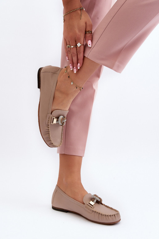 Piel mocasines de mujer con adornos Laura Messi 2761 beige Piel mocasines de mujer con adornos Laura Messi 2761 beige