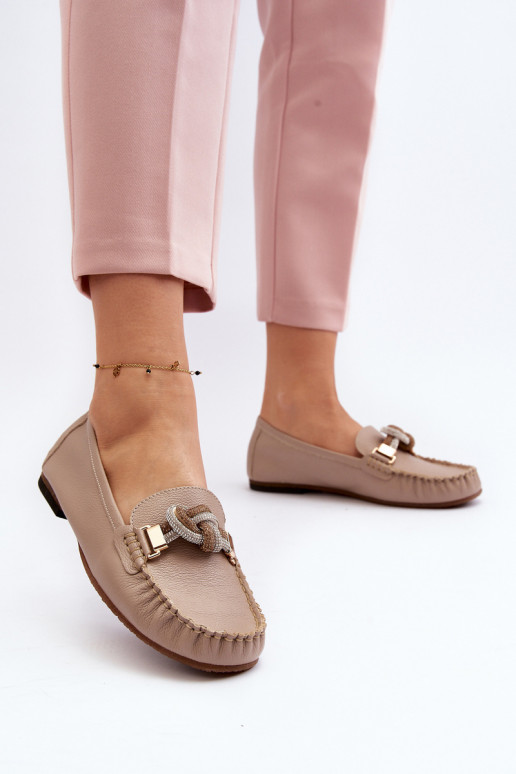 Piel mocasines de mujer con adornos Laura Messi 2761 beige Piel mocasines de mujer con adornos Laura Messi 2761 beige