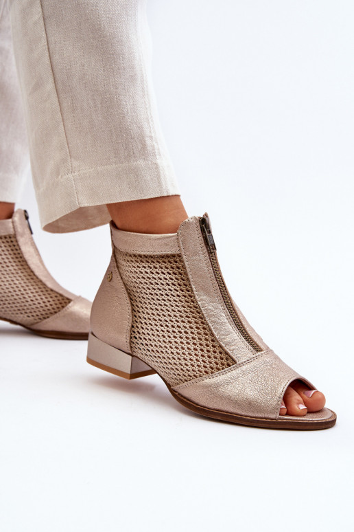 Piel Botas de mujer con tacones anchosOdkrytymi Palcami Tiene queciejka 06413-25 color dorado Piel Botas de mujer con tacones anchosOdkrytymi Palcami Tiene queciejka 06413-25 color dorado