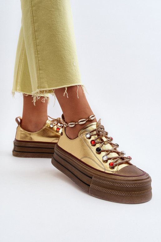 Zapatos de mujer con una plataforma GOE NN2N4055 color dorado Zapatos de mujer con una plataforma GOE NN2N4055 color dorado