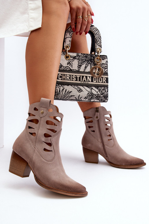 Piel Botas Con recortes Tiene queciejka 06412-04 beige Piel Botas Con recortes Tiene queciejka 06412-04 beige