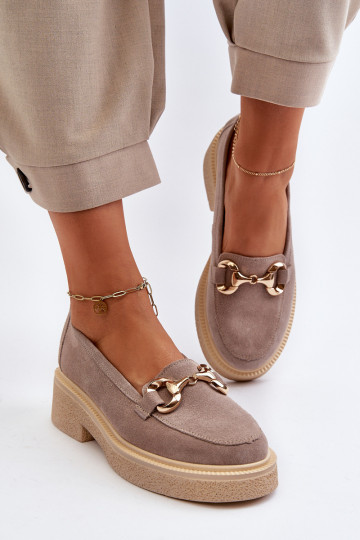 Zazoo 3429 Mocasines de ante para mujer con adornos en color capuchino