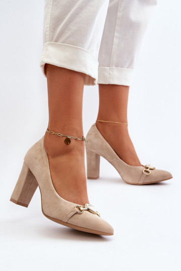 Zazoo 2453/OS Zapatos de ante con tacones y corazones en color capuchino