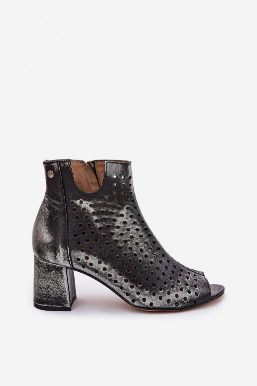 Piel Botas caladas Tiene queciejka 05420-01 de color negro Piel Botas caladas Tiene queciejka 05420-01 de color negro