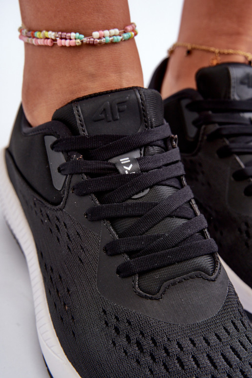 zapatillas Femenino 4F 4FRSS24FSPOF056 de color negro zapatillas Femenino 4F 4FRSS24FSPOF056 de color negro