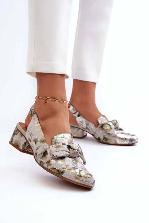 Femenino Sandalias de mujer En un tacón bajo con flores Tiene queciejka N6539-38 color verde Femenino Sandalias de mujer En un tacón bajo con flores Tiene queciejka N6539-38 color verde