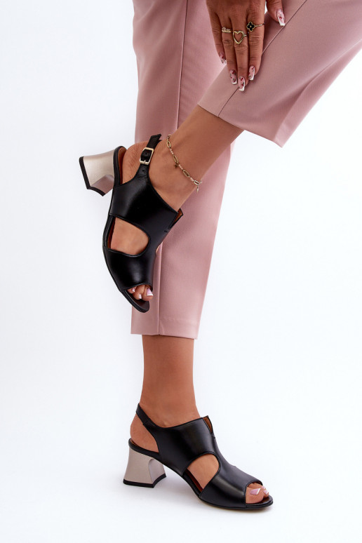 Sandalias de mujer Piel con tacones Tiene queciejka 06566-01 de color negro Sandalias de mujer Piel con tacones Tiene queciejka 06566-01 de color negro