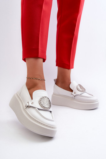 Mocasines de mujer de cuero Zazoo 3486 con adornos blancos