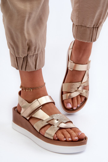Sandalias de mujer con plataforma Zazoo 40397 doradas 2