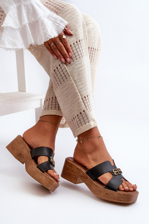 Zazoo 40412 Piel Estilo elegante zapatillas de mujer con detalles dorados de color negro Zazoo 40412 Piel Estilo elegante zapatillas de mujer con detalles dorados de color negro