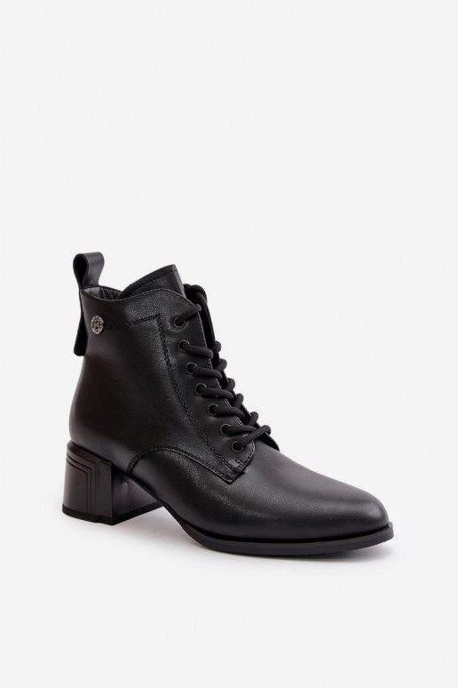 Botas con cordones Femenino con tacones Hecho de cuero natural calentamiento de color negro Vinceza 91110