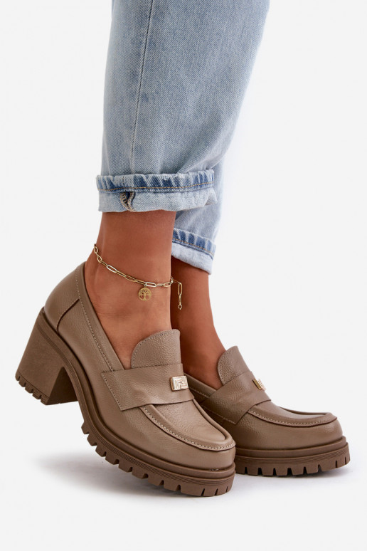 Zazoo 20168 Estilo elegante zapatos Femenino con tacones Cuero natural beige