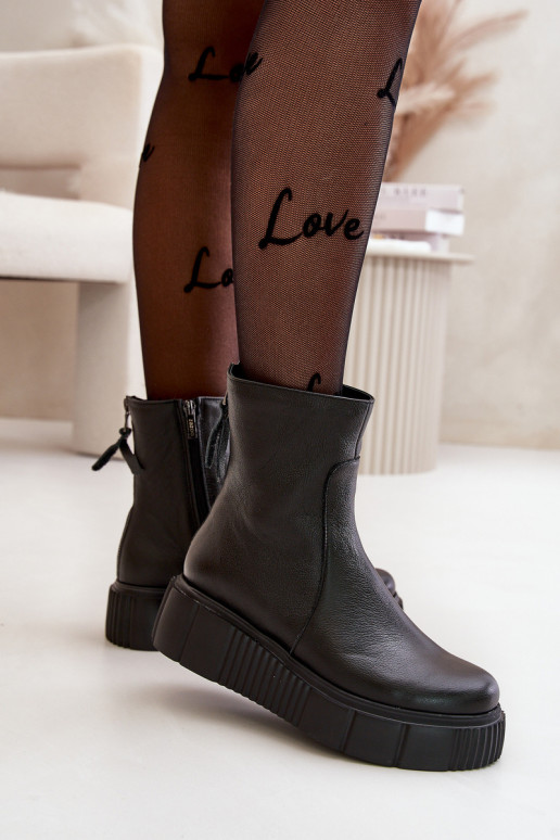 Zazoo 60369 Botas de mujer con una plataforma de color negro Zazoo 60369 Botas de mujer con una plataforma de color negro