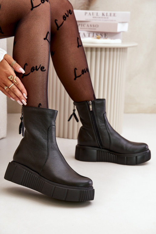 Zazoo 60369 Botas de mujer con una plataforma de color negro Zazoo 60369 Botas de mujer con una plataforma de color negro