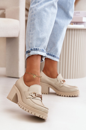 Zapatos para mujer con tacones de cuero natural color marfil Zazoo 20175 2