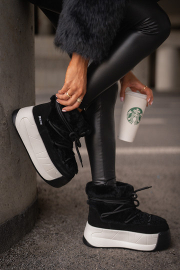 Piel Botas de nieve Femenino Sobre una suela gruesa con un abrigo de piel Big Star OO274A206 de color negro