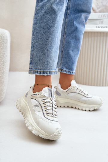 Piel Zapatillas modelo zapatos. Femenino con una plataforma Big Star OO274A221 HI-POLY SYSTEM el color blanco