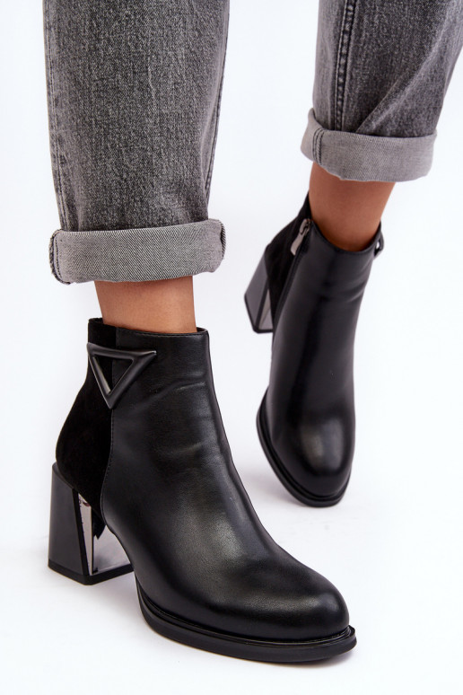 con efecto barniz Botas con tacones calentamiento MR880-093 de color negro