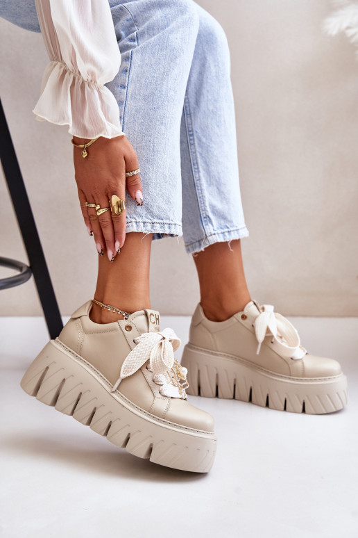 Zapatillas modelo zapatos. Femenino con suelas masivas de moda con detalles dorados CheBello 4530 beige Zapatillas modelo zapatos. Femenino con suelas masivas de moda con detalles dorados CheBello 4530 beige