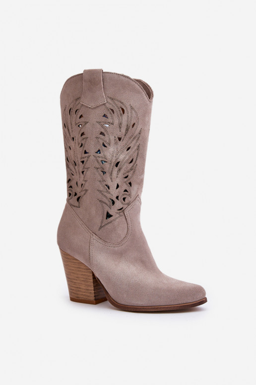 con elementos calados botas Mitad de la pantorrilla con tacones de gamuza LeAski 3609 color capuchino con elementos calados botas Mitad de la pantorrilla con tacones de gamuza LeAski 3609 color capuchino