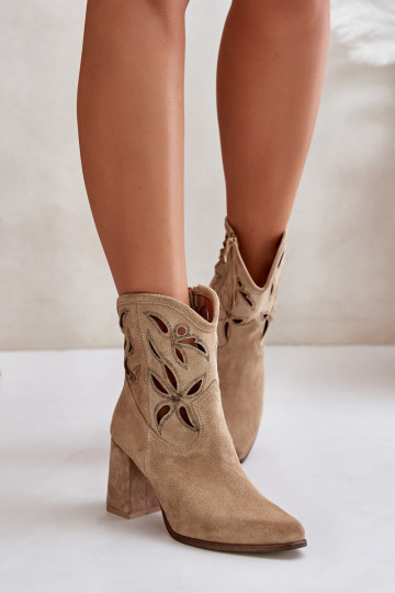 Botas de ante caladas con tacones LeAski 3629 beige