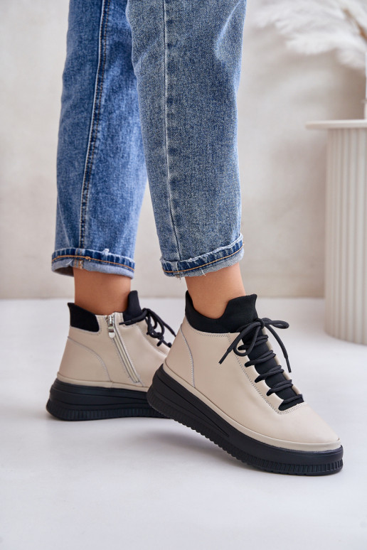 Piel zapatillas con una plataforma Artiker 55C0554 beige  Piel zapatillas con una plataforma Artiker 55C0554 beige